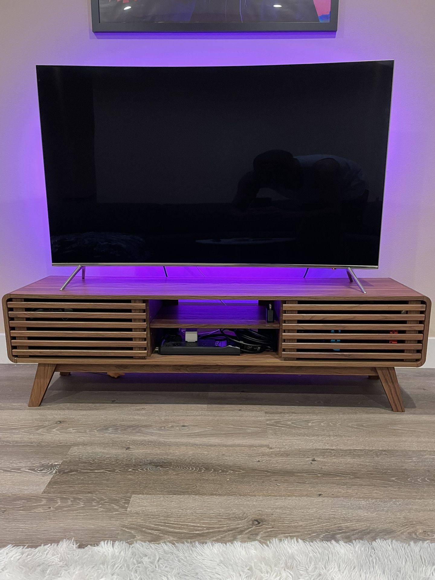 Samsung 55” Curve TV