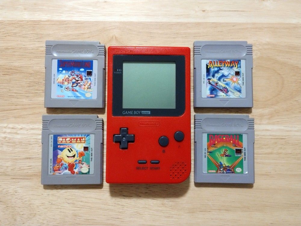 Gameboy Pocket with Games