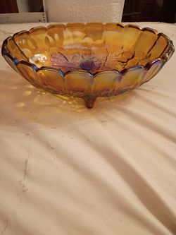 Vtg Indiana carnival glass footed oval fruit bowl firm price $40 pick up only  865 Ellsworth avenue right off of East Livingston avenue Columbus Ohio 