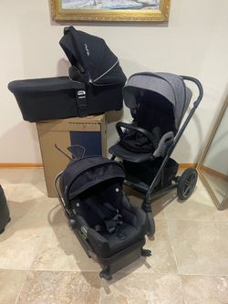 Nuna Stroller With Car Seat And Bassinet
