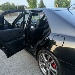 2001 Lexus IS 300