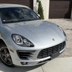 2015 Porsche Macan