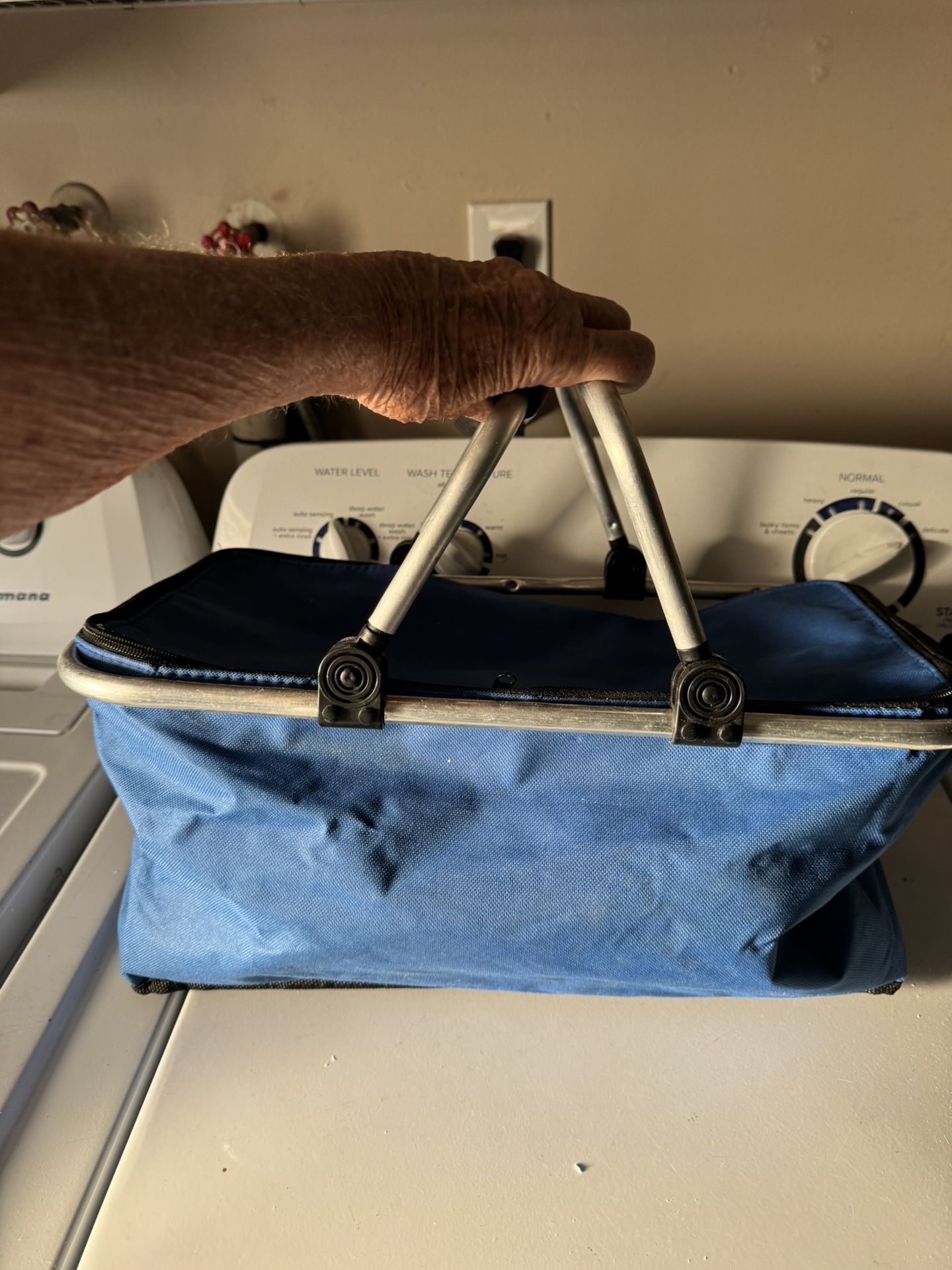 Fabric camping cooler