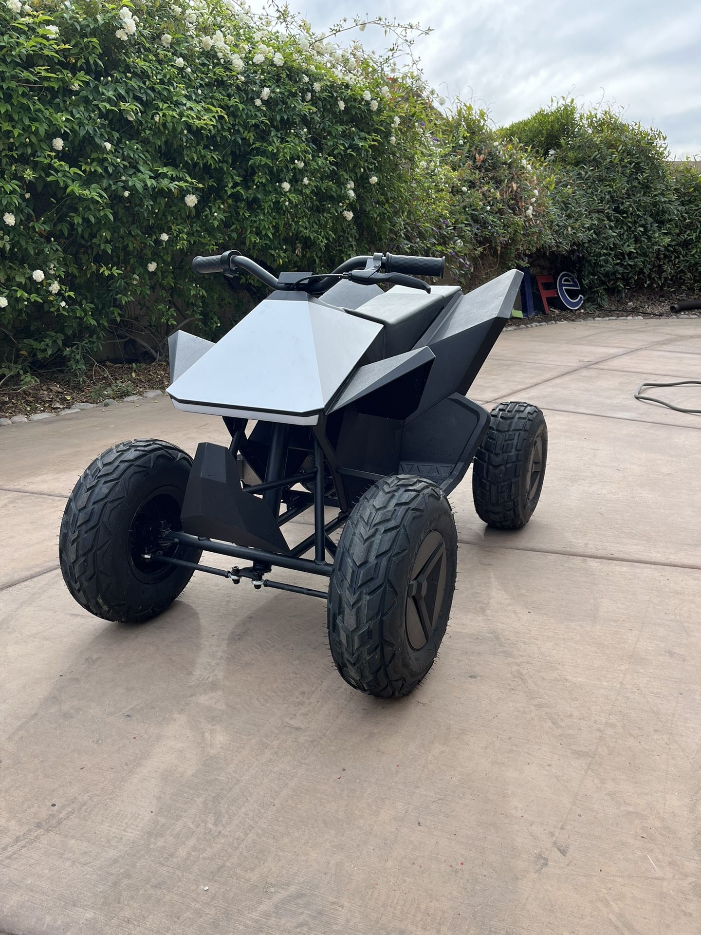 Tesla Cyberquad