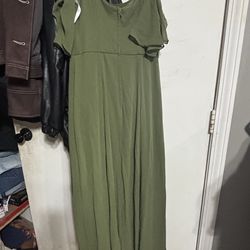 Olive green dress size 4