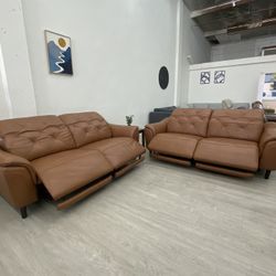 Carvel Top-grain Leather Power Reclining Sofa with Power Headrest, Teal(2 USB ports-Foam