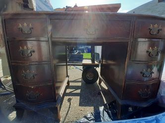 Antique Desk - Feel Free To Make Offer