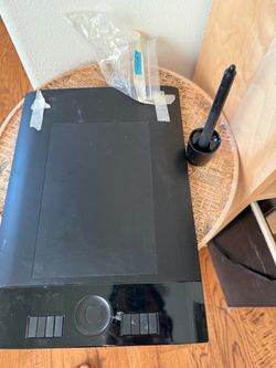 Wacom Intuos4 PTK-540WL Wireless Drawing Tablet