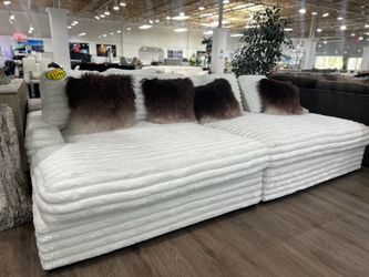 Gorgeous White Corduroy Plush Chaise Lounger Available Limited Time Only $999‼️