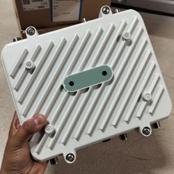 Zebra Technologies AP-7(contact info removed)0-US Outdoor Wireless Access Point

PRICED FOR EACH!!!