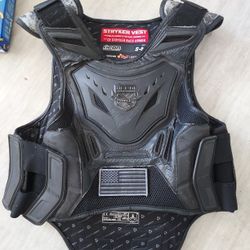 20 Stryker Vest