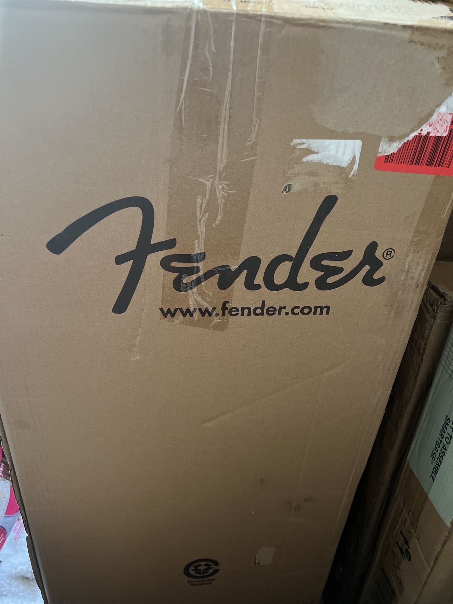 Fender CN-140SCE Acoustic With Guitar Case