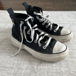 Converse Chuck Taylor All-Star Girl’s Black/White Lugged Shoes