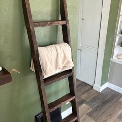 real wood hand made blanket ladder