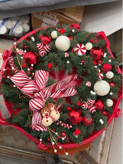 Christmas wreath 25 inches