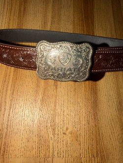 Toddler belt ariat brand  new !