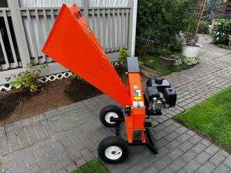 YARDMAX Wood Chipper Shredder – Like New