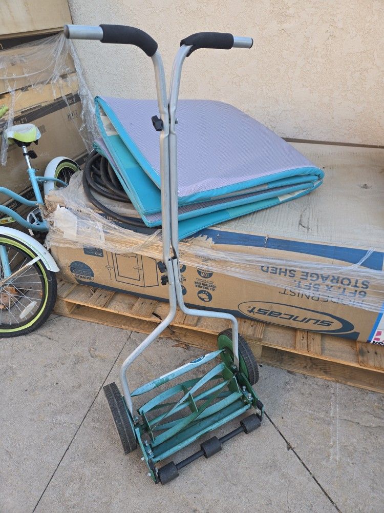 push manual lawn mower