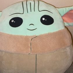 Baby Yoda Squishmallow 