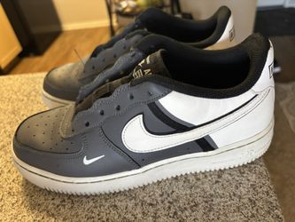 Used Nike Shoes