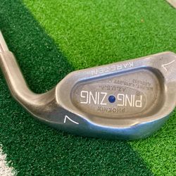 PING ZING 7 iron. Blue dot. golf club.