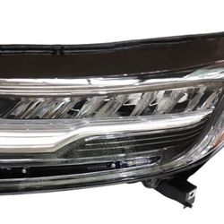 Front Full LED Headlight, Full LED Headlamp For 2017 2018 2019 2020 2021 Honda CRV Touring, Left Driver Side LED Headlight Assembly, Direct Replacemen