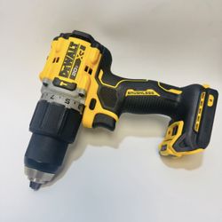 🚀 DeWalt 1/2 in XR Hammer Drill 20v
