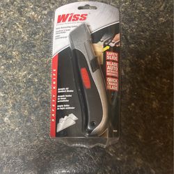 Wiss Auto-Retracting Safety Utility Knife