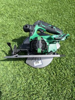 SERRUCHO NUEVO MARCA METABO ( No incluye batería no cargador)