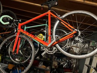 Klein Quantum Pro Road Bike - Hand Made Beauty!  