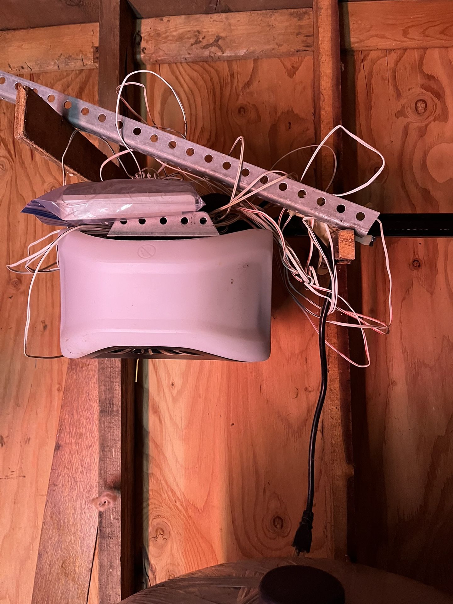 Garage Door Opener 