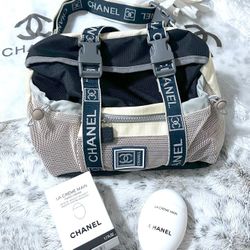 𝐂𝐡𝐚𝐧𝐞𝐥  Sportline 2way Waist Bag Navy  