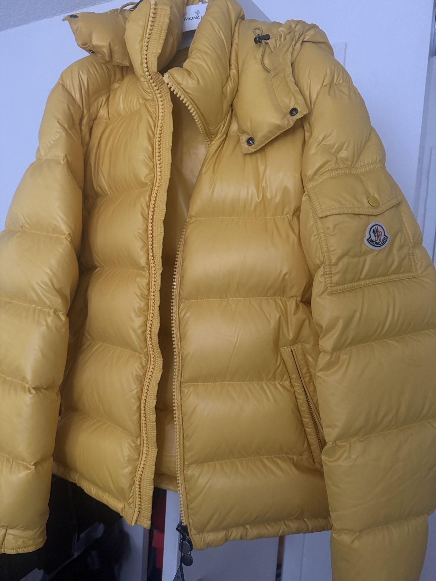 Moncler Maya Yellow Sz 5