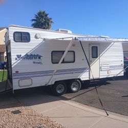2001 Wanderer Wagon / Toy Hauler