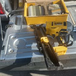 DeWalt Framing  Gun and a Full Box Of Nails