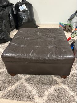 Ottoman with Storage FREE, FREE