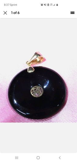 10k gold jade onyx pendant