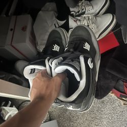Jordan 4s 2024 Size 10 Come Get Em Off Me 