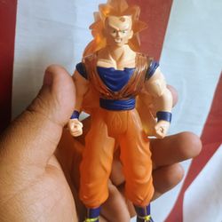 Irwin Toys FUN Dragonball Z 2002 B.S./S.T.A PVC Action Figure 5.5" w Magnets