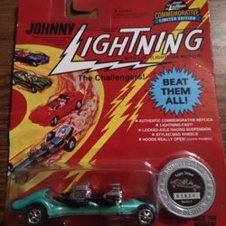 Johnny Lightning Triple Threat