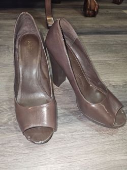 Brown open toe. High heel. Anne Klein. Size 11.