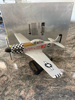 Model plane 1/32 scale P-51 $25
