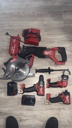 Milwaukee tools