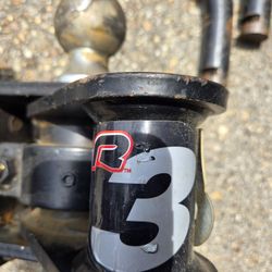 Weight Distribution Hitch