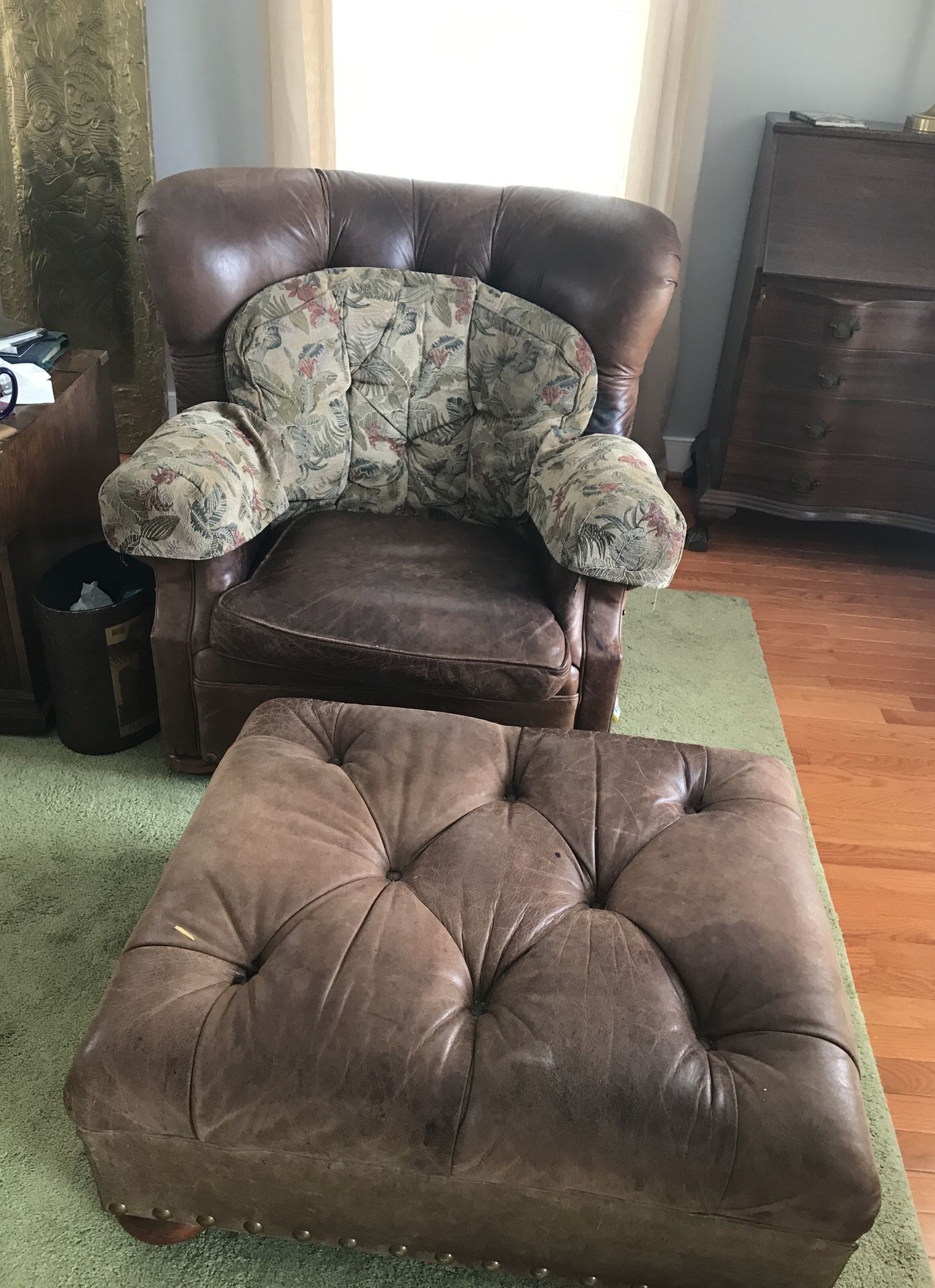 Leather sofa, chair and ottoman. Great condition.