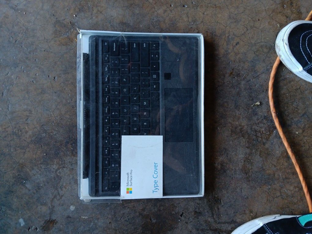 Microsoft Surface Pro Type Cover
