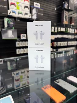 Samsung buds 4