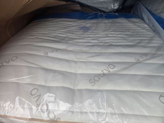 King Saatva Latex Mattress