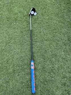 Triple Tracker Odyssey Putter 34 in. (Fat Grip)