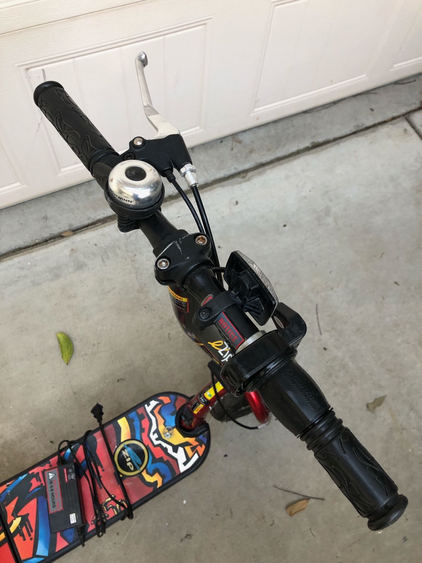Razor EZIP 450 scooter for Sale in Chino Hills, CA OfferUp